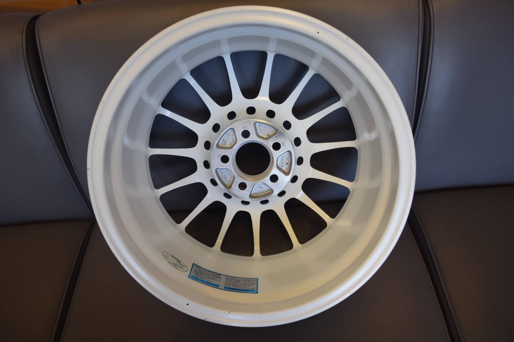 Enkei RC-T5 Back Full